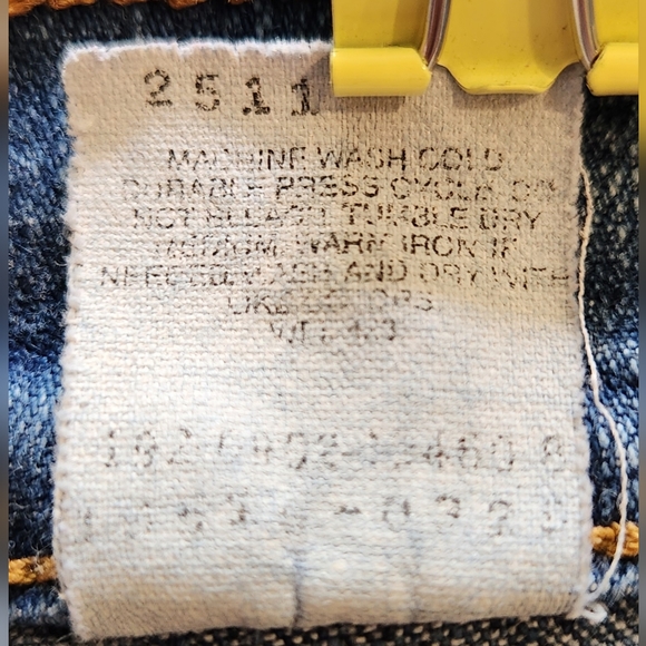 Vintage Levi's 510 Lower Rise Slim Fit Jeans, size 16 MIS - Picture 8 of 8